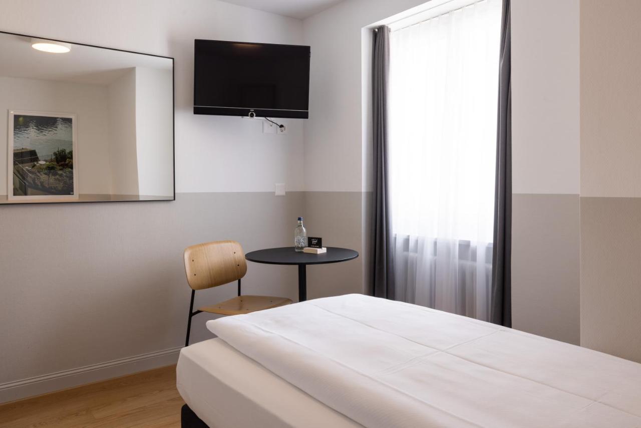 Fred Hauptbahnhof 3* Curych